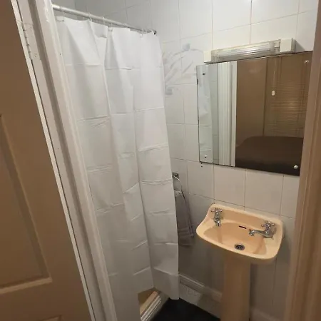 Clontarf 2 3* دبلن